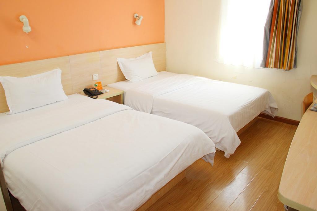 7Days Inn Guangzhou East Railway Station Branch ภายนอก รูปภาพ